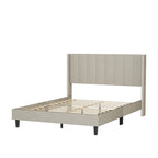 Cama de Plataforma Queen Estofada em Veludo com Cabeceira Wingback